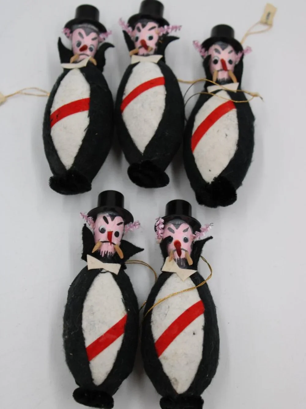 Vampire Dracula Felt Halloween Ornaments 50-60's Made in Japan 4